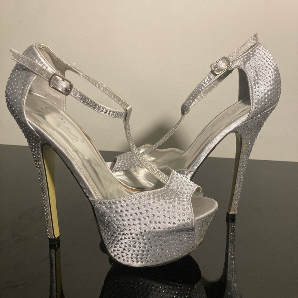 Rhinestone studded platform heel sandals